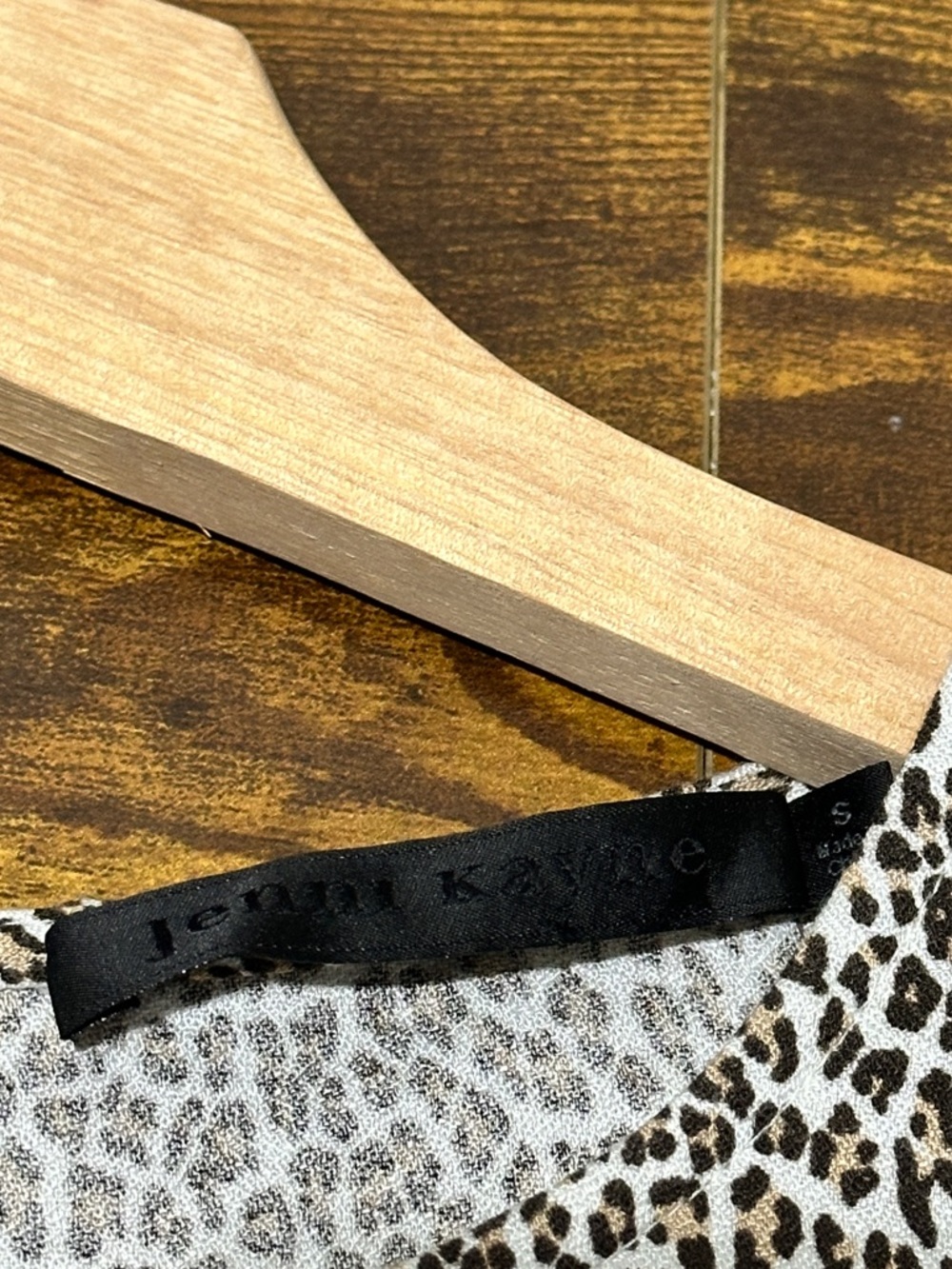 Jenni Kayne Leopard T-Shirt Dress - Picture 8 of 10